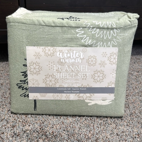 New Winter Warmth Flannel Sheet Set Full Winter Trees~Grinch holiday Green - Picture 1 of 3
